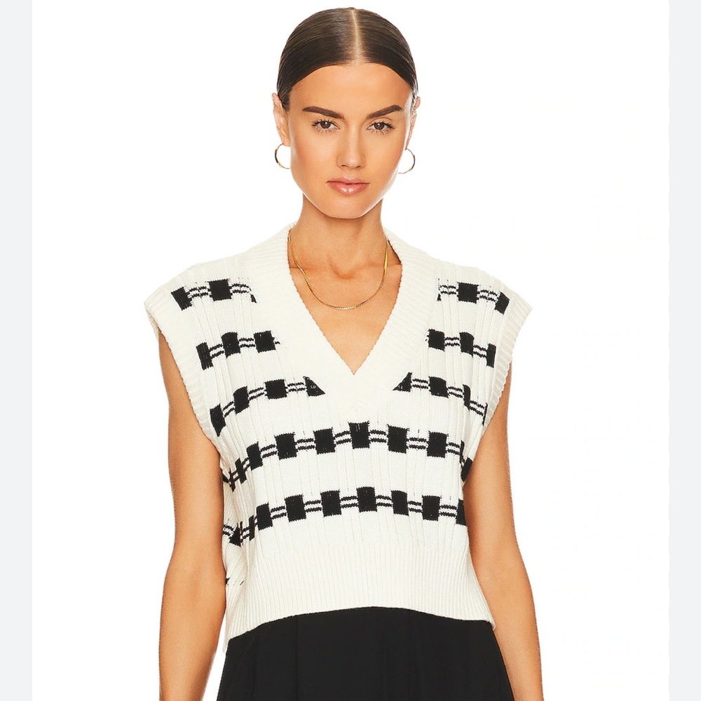 L'Academie Black and White Sweater Vest